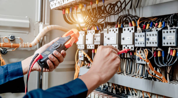 Best Circuit Breaker Repair  in Crystal Lakes, OH